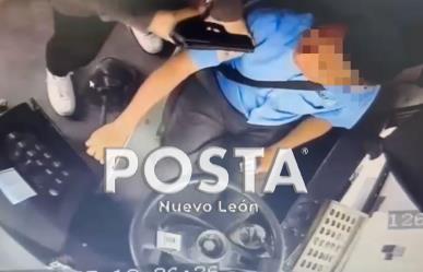 Asalta pistolero rutas urbanas en Apodaca y Guadalupe;  queda grabado