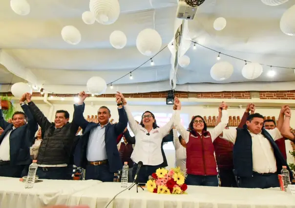 Inicia campaña Azucena Cisneros en Ecatepec con una hora de retraso