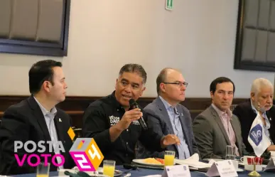 Presenta Víctor David sus propuestas a industriales de Nuevo León