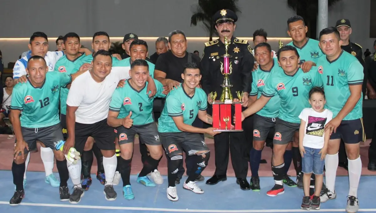 El titular de la SSP anunció campeonatos de básquetbol, voleibol y retomar las peleas de box Fotos: Cortesía