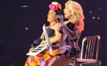 Salma Hayek se viste como Fridha Khalo en concierto de Madona en CDMX