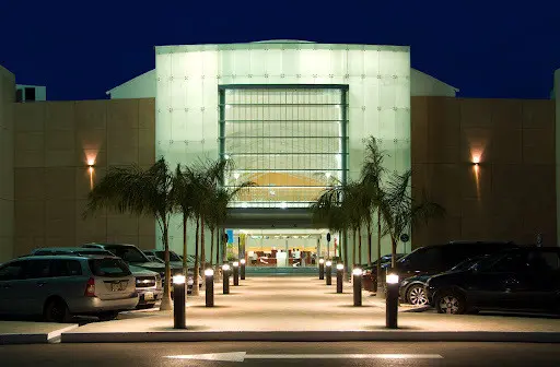 Ataque con machete por un cajón de estacionamiento en Plaza Galerías Mérida