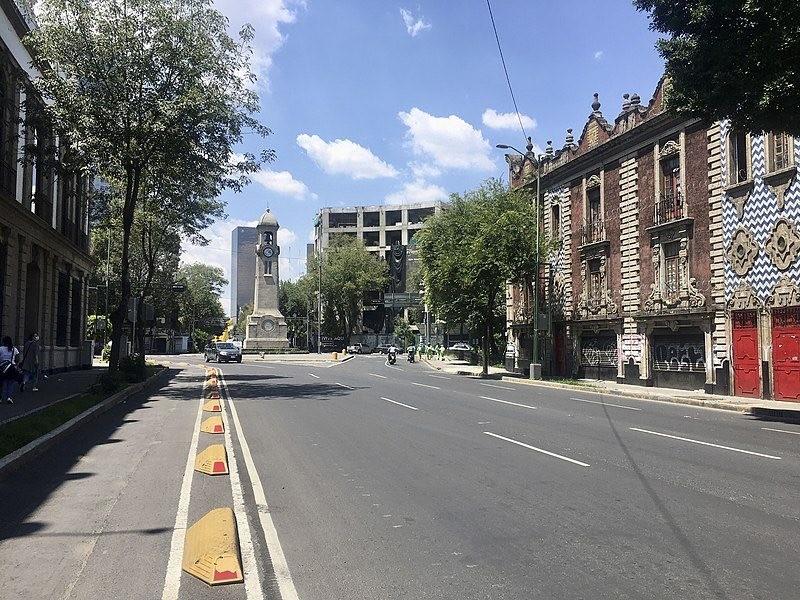 Paseo de la Reforma. Foto tomada de: X (Twitter) @ExaArq