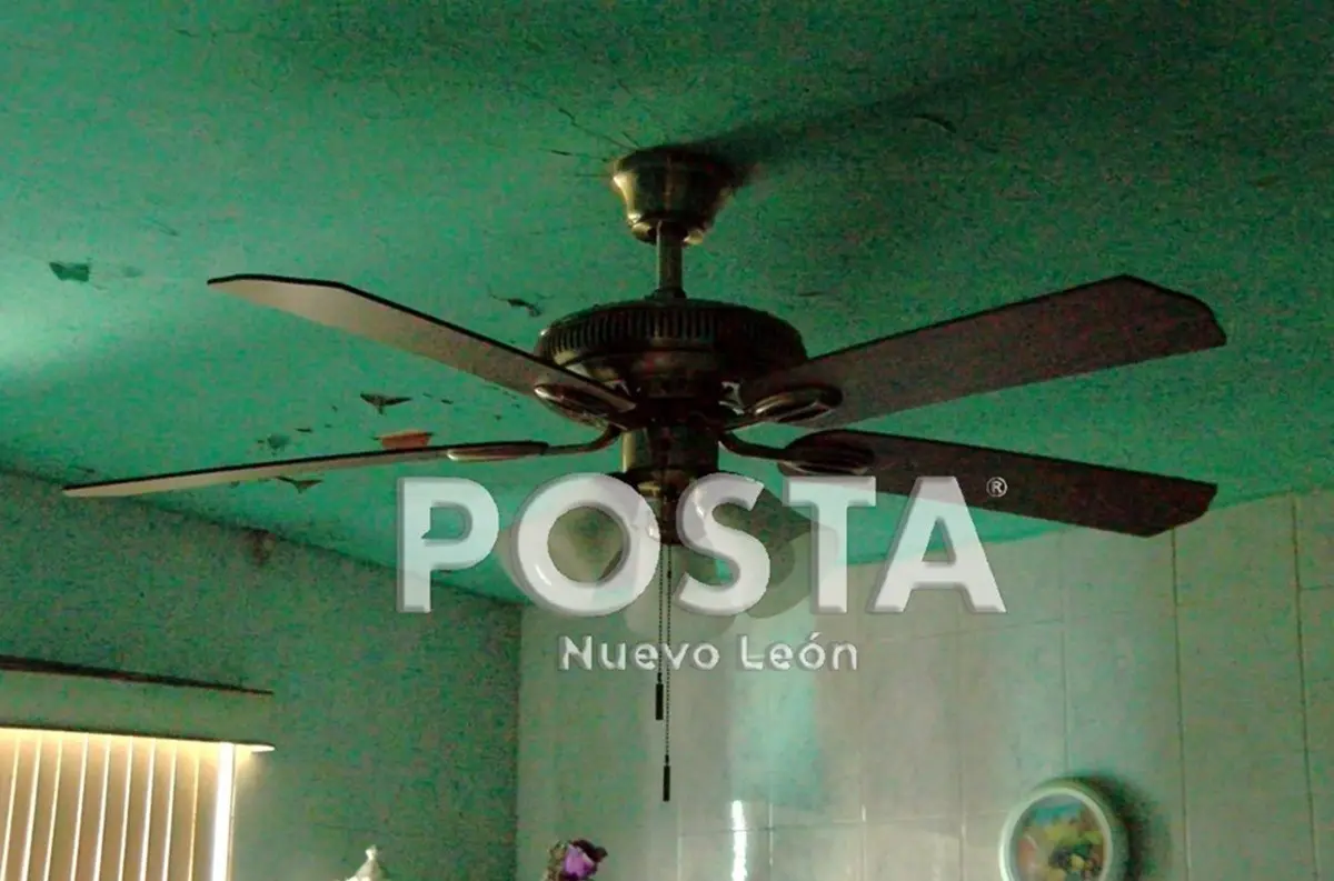 Cumplen vecinos de Mitras Norte más de 20 horas sin luz
