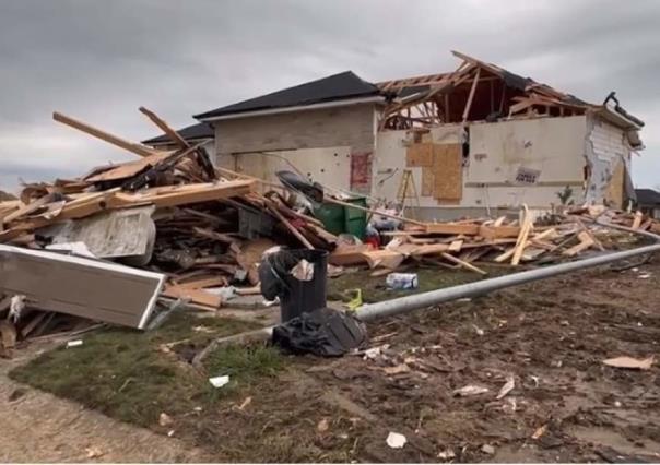 Tornados cobran vida de cuatro personas en Oklahoma y dejaron a miles sin luz