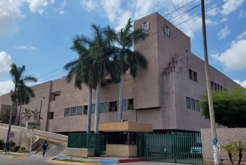 Paciente del IMSS en Sinaloa, es atacado por persona disfrazada de médico