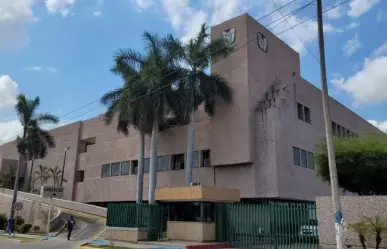 Paciente del IMSS en Sinaloa, es atacado por persona disfrazada de médico