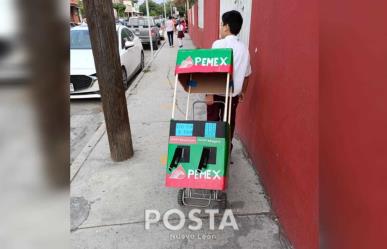 Semana loca: niño lleva mochila de bomba de gasolina