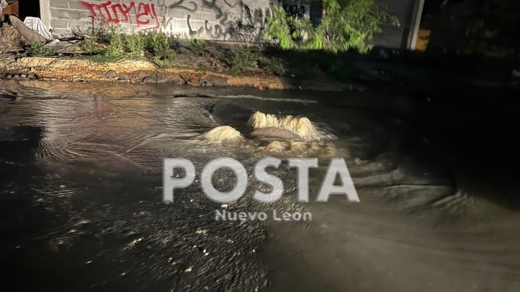 Aguas negras inundan a vecinos de San Bernabé