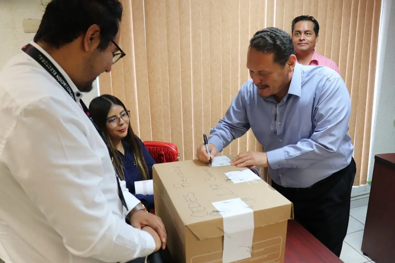 Preparan voto anticipado para personas en postración y penales