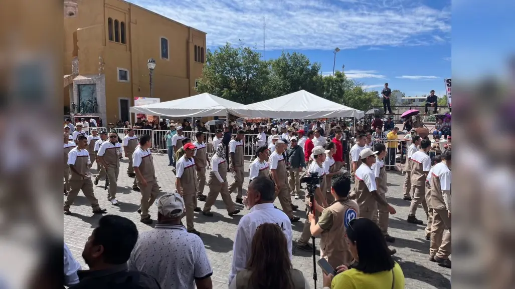 Reclamos, consignas y hasta pleito en el desfile por el Día del Trabajo