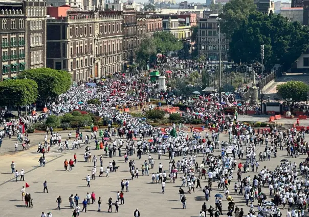 Conmemoran el CXXXIV aniversario del Día del Trabajo con marchas en la CDMX