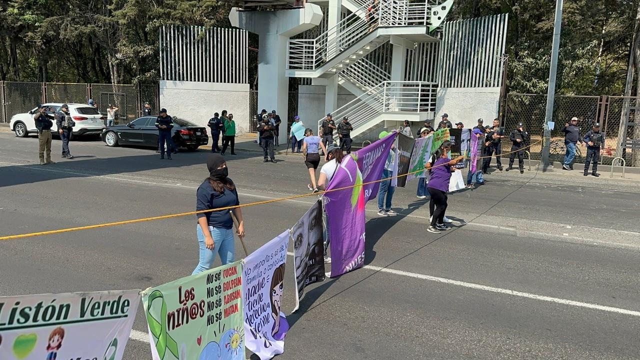 Naucalpan: Manifestantes cierran Periférico Norte. Foto: POSTA