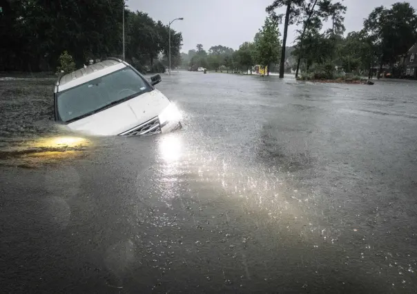 Emergencia en Houston: evacuación de residentes por fuertes lluvias