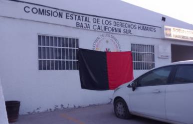 Encuentran presunta sustancia ilícita en oficina de la CEDH en BCS