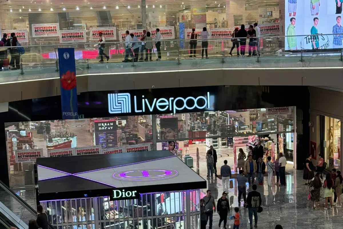 Tienda Liverpool en Perisur clausurada. Foto tomada de: X @AntonioMoralesC