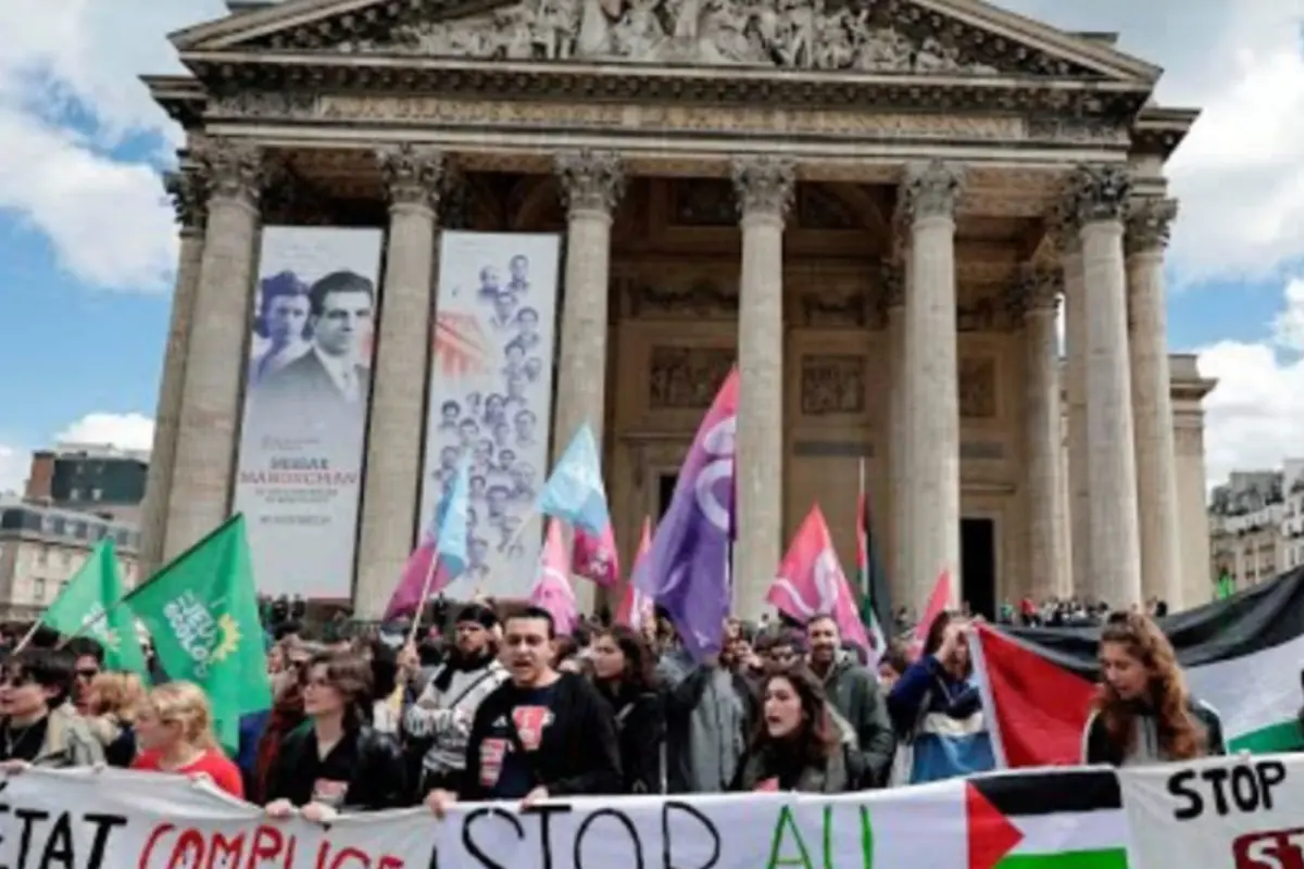 Protesta de universitarios propalestinos en la Sorbona de París, Francia. Foto tomada de: (Youtube) @RTVE