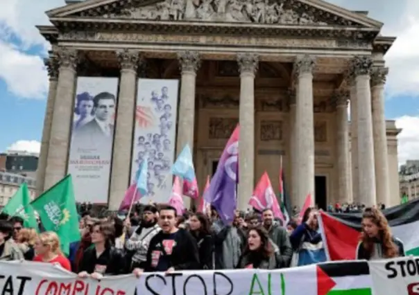 Universitarios pro palestinos protestan en Paris