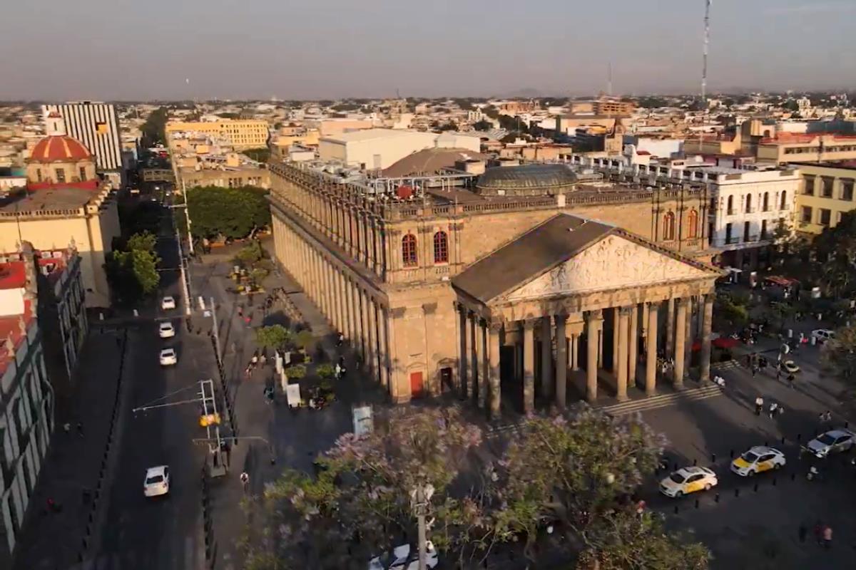 Teatro Degollado. Foto tomada de: x @FestivaldeMayo