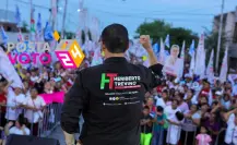 Heriberto Treviño promete mejorar el transporte público en Juárez
