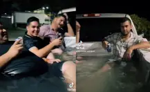 Transforman jóvenes camioneta en alberca rodante en Nuevo León (VIDEO)