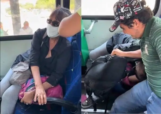 El hombre con bastón intentando sentarse pero la mujer se lo impide. Foto: X @EsdeProfugos