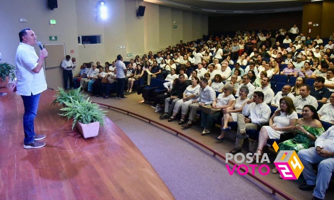 Renán Barrera Concha se compromete a impulsar la educación, la inclusión y el desarrollo en Yucatán. Foto: Cortesía