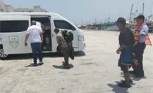 Recatan a tres naufragos cubanos en aguas de Yucatán Recatan a tres naufragos cubanos en aguas de Yucatán