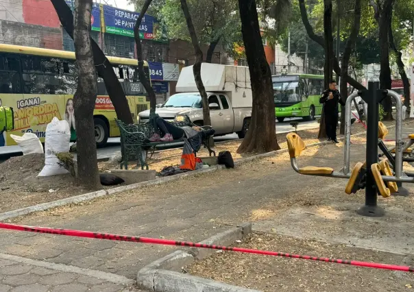 Mujer en situación prioritaria es hallada sin vida en banca de Azcapotzalco