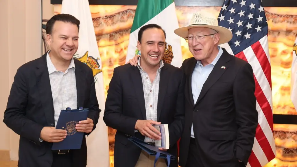 Se reúne Ken Salazar con gobernadores Manolo Jiménez y Esteban Villegas