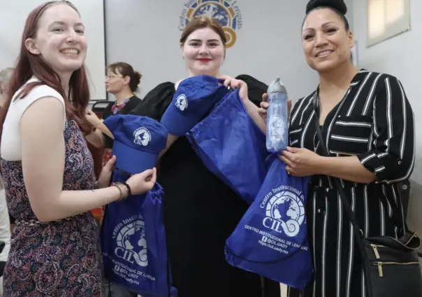 La Uady da la bienvenida a once estudiantes canadienses quienes visitan Yucatán