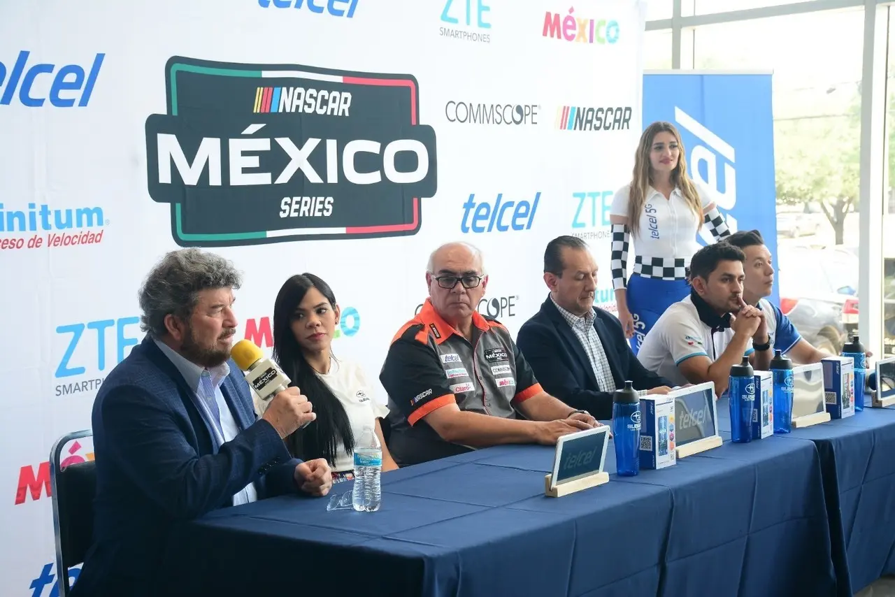 Se presentó la cuarta fecha de NASCAR México Series que se correrá en la tarde del sábado 25 de mayo en el Autódromo de Monterrey. Foto: Alejandro Villaseñor.