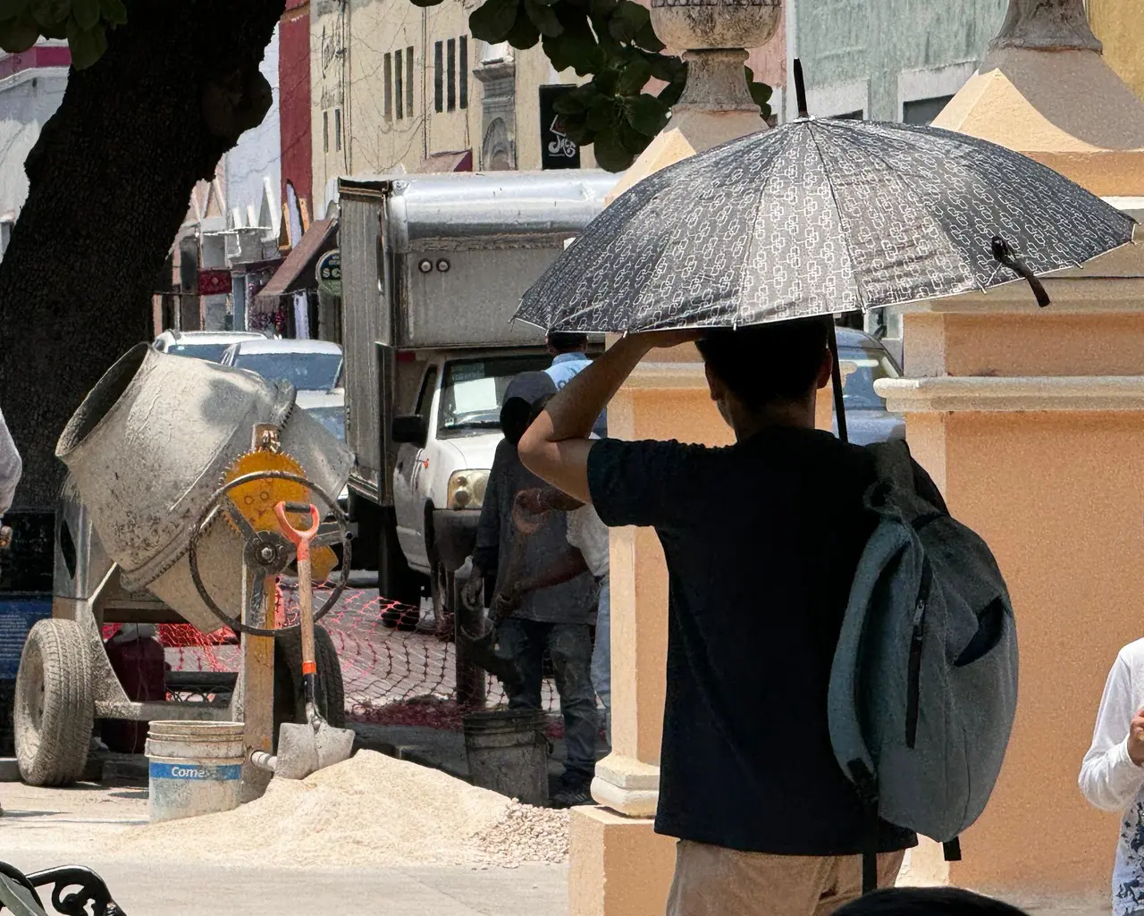 A pesar de la leve lluvia que cayó el martes en algunas zonas del estado, para este miércoles seguirá el calor en buena parte de la región.- Foto de archivo