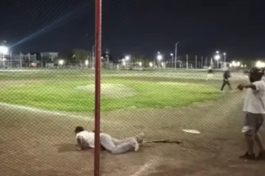 Captan balacera durante partido de sóftbol en Guadalupe (VIDEO)