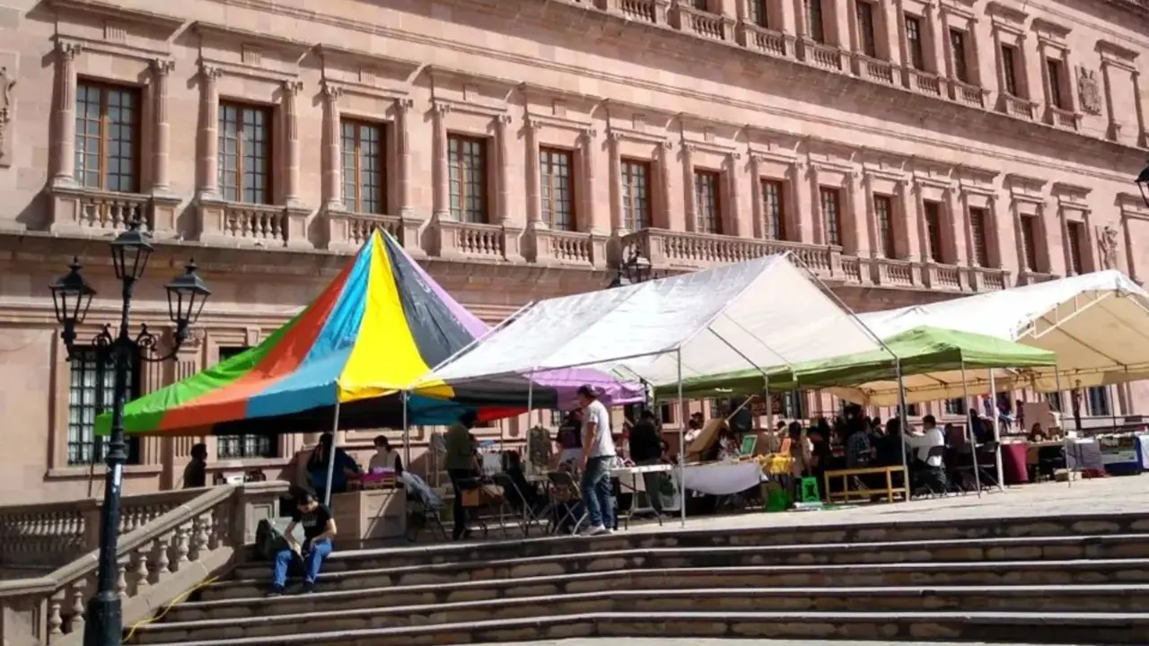 Tianguis cultural Entrego Punto Medio  / Foto: Museo De Artes Gráficas Comunidad