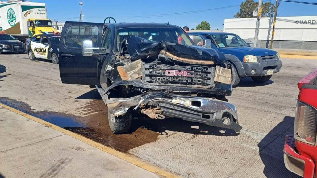 Chocan, otra vez, en el semáforo ubicado frente a la Guardia Nacional