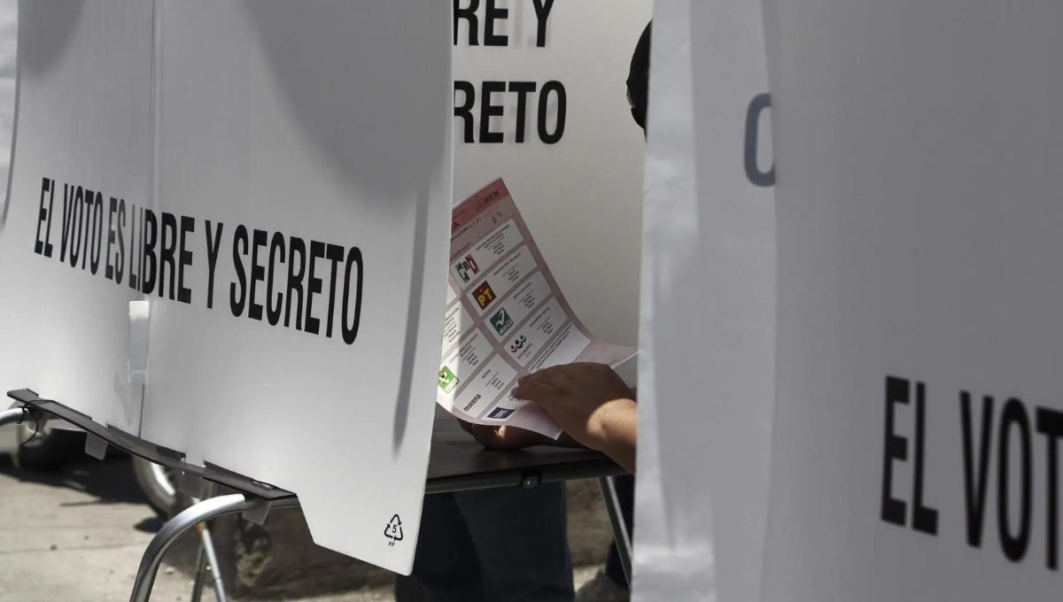 El INE cuento con casos para ejemplificar cuando es un voto valido y cuando no lo es Fotos: Especial