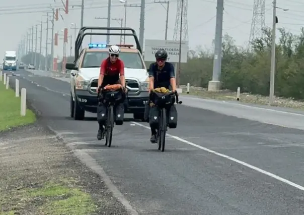 Laura y Antonia, ciclistas alemanas en su travesía por Tamaulipas y México