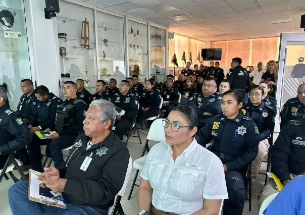 Capacitan a mandos de la Policía de Escobedo para las elecciones