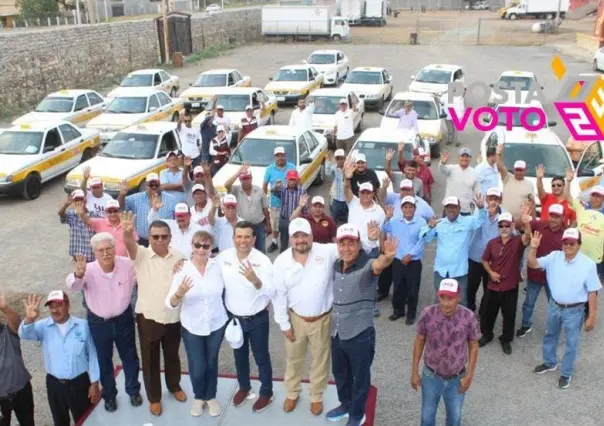 Transportistas toman la ruta  del triunfo, Todos con Lalo.