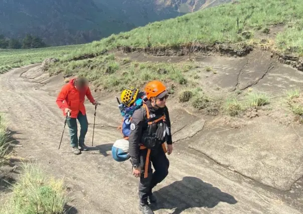 Rescatan a excursionista en el Parque Izta-Popo