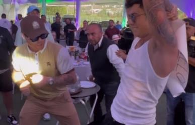 Golpea Canelo a fan para cumplirle su sueño (VIDEO)