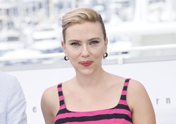 OpenAI suspende voz similar a Scarlett Johansson en ChatGPT