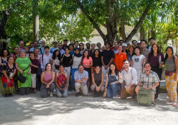 Estudiantes de la  UCL visitan Yucatán para analizar el Tren Maya