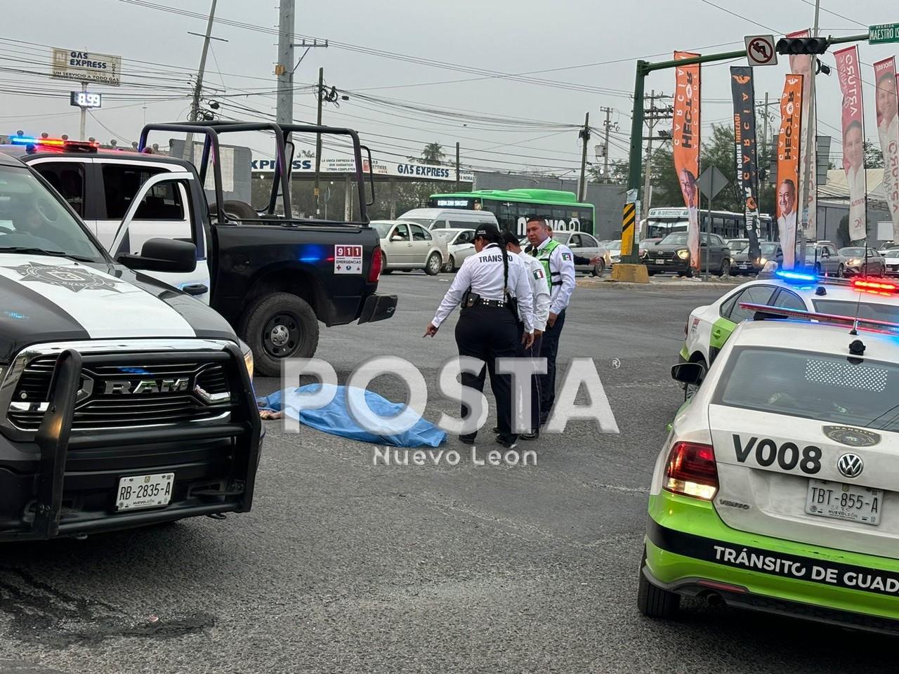 Muere hombre tras ser arrollado en la avenida Israel Cavazos