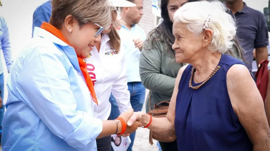 Cristina González Cruz gana aceptación en La Paz