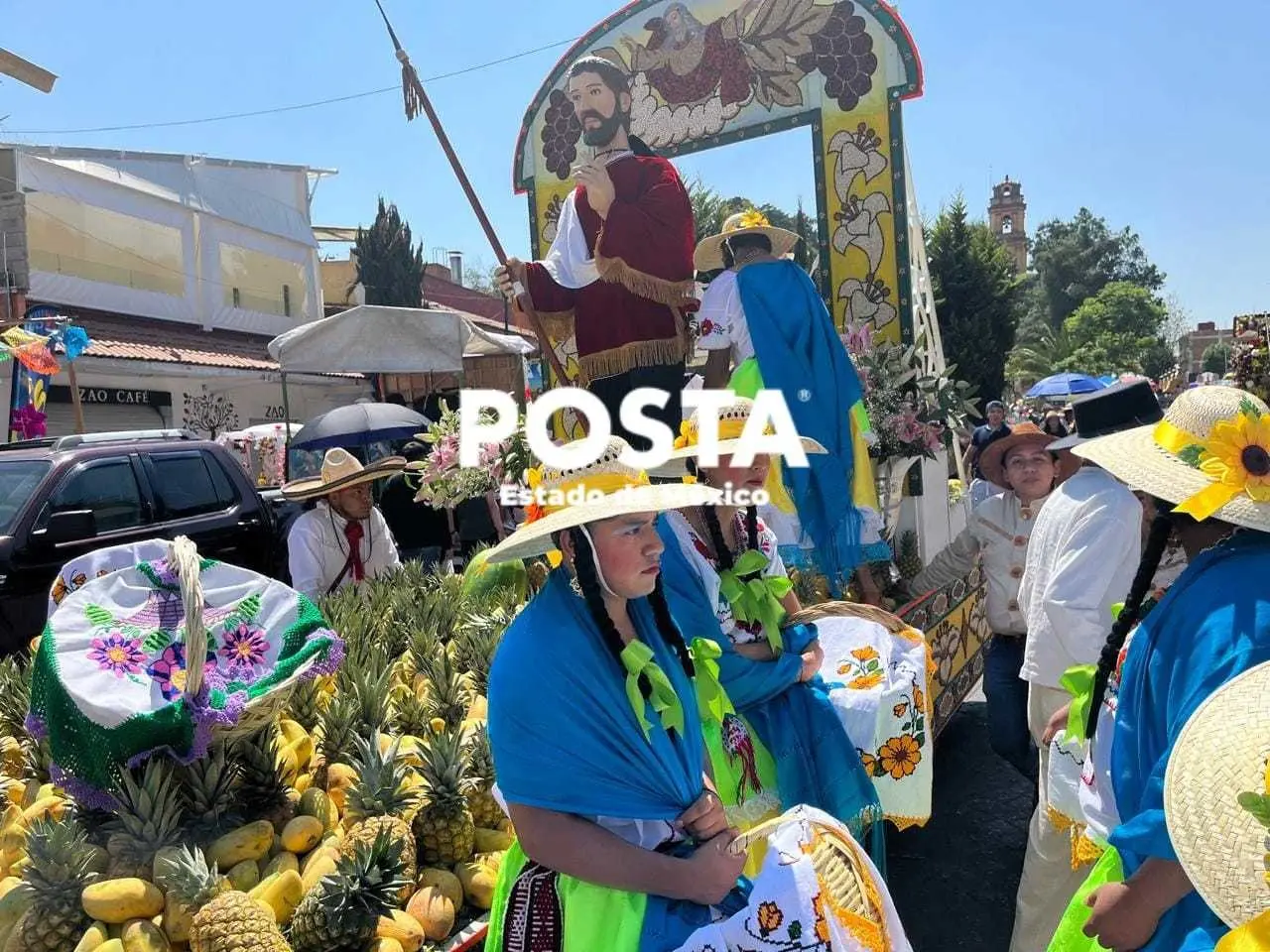 Las familias del pueblo mágico recorrieron las calles de la cabecera municipal para agradecer a su santo patrono. Imagen: POSTA