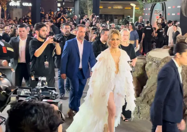 J. LO hermana ya eres mexicana (VIDEO)