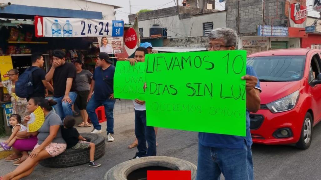 Residentes sufren apagones en Tabasco por altas temperatruas