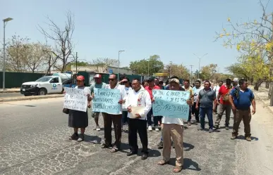 Taxistas de Tizimín protestan en favor de sus derechos laborales